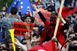 Protiv ZSO na KiM, ali za „Zajednicu Albanskih opština“ u Makedoniji