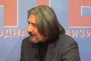 Запад преко Зеленског изазива нуклеарну катастрофу у Европи
