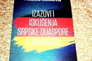 КЊИГА О КОЈОЈ СЕ ЈОШ ПРИЧА:„Пишем, значи жив сам“ – како је бунтовна новинарска природа Предрагу Ракочевићу дала текстове вредне коричења