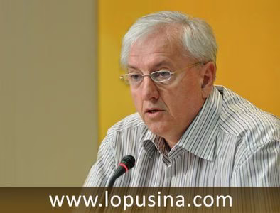 МАРКО ЛОПУШИНА У АЛЕЈИ ЖИВИХ ВЕЛИКАНА